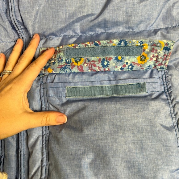 Vintage Frostline Puffer Vest Womens S Blue Floral Western Yoke - Picture 9 of 11